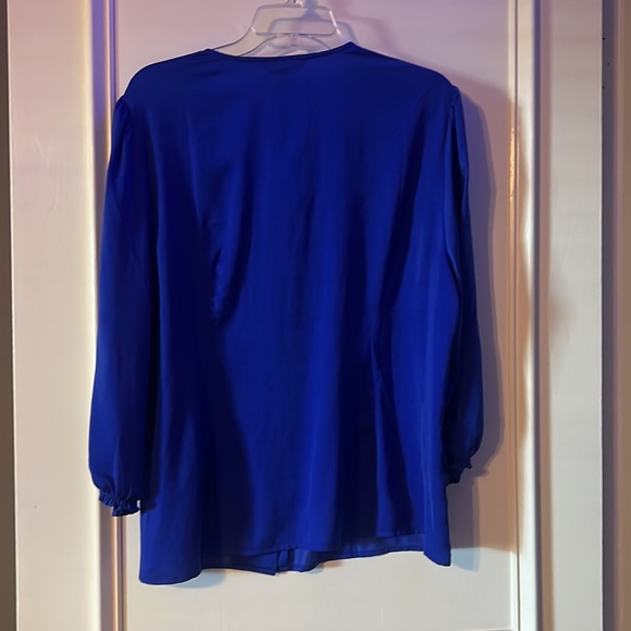 NWT Banana Republic Blouse - Picture 3 of 3